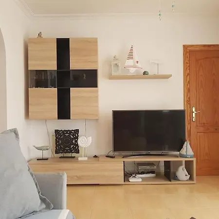 Dam Apartment *